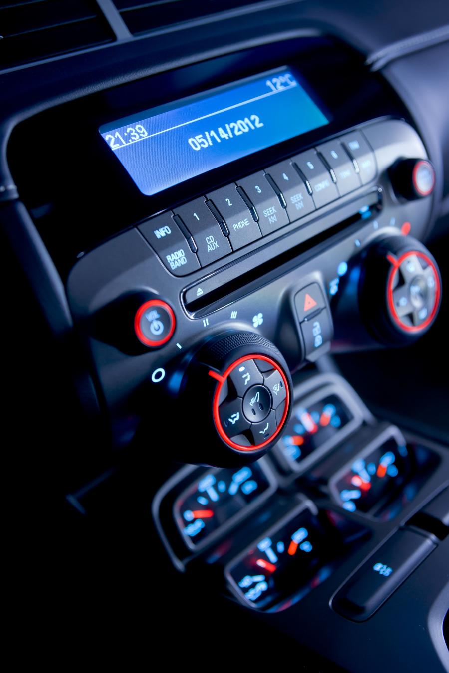  Chevrolet Camaro RS 45th Anniversary 2012 года  (EU) (фото 8 из 112)